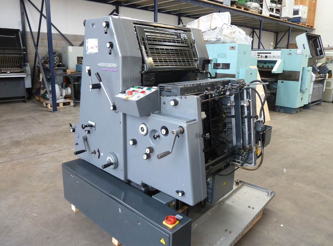 راجع-به-چاپ-بروشور-چه-میدانید؟