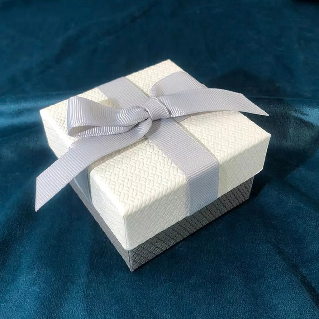 چاپ جهبه جواهرات: ارائه‌ای برجسته از هنر و تخصص