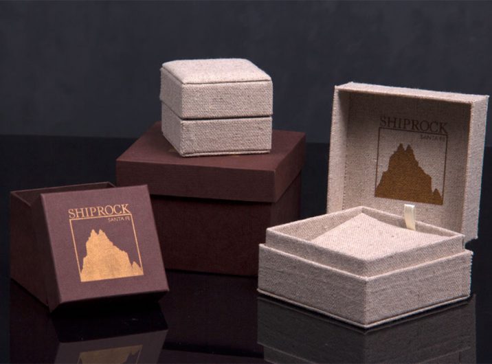 چاپ جعبه با کیفیت در تهران: چرا آرتا چاپ انتخاب اول کسب و کارهاست؟