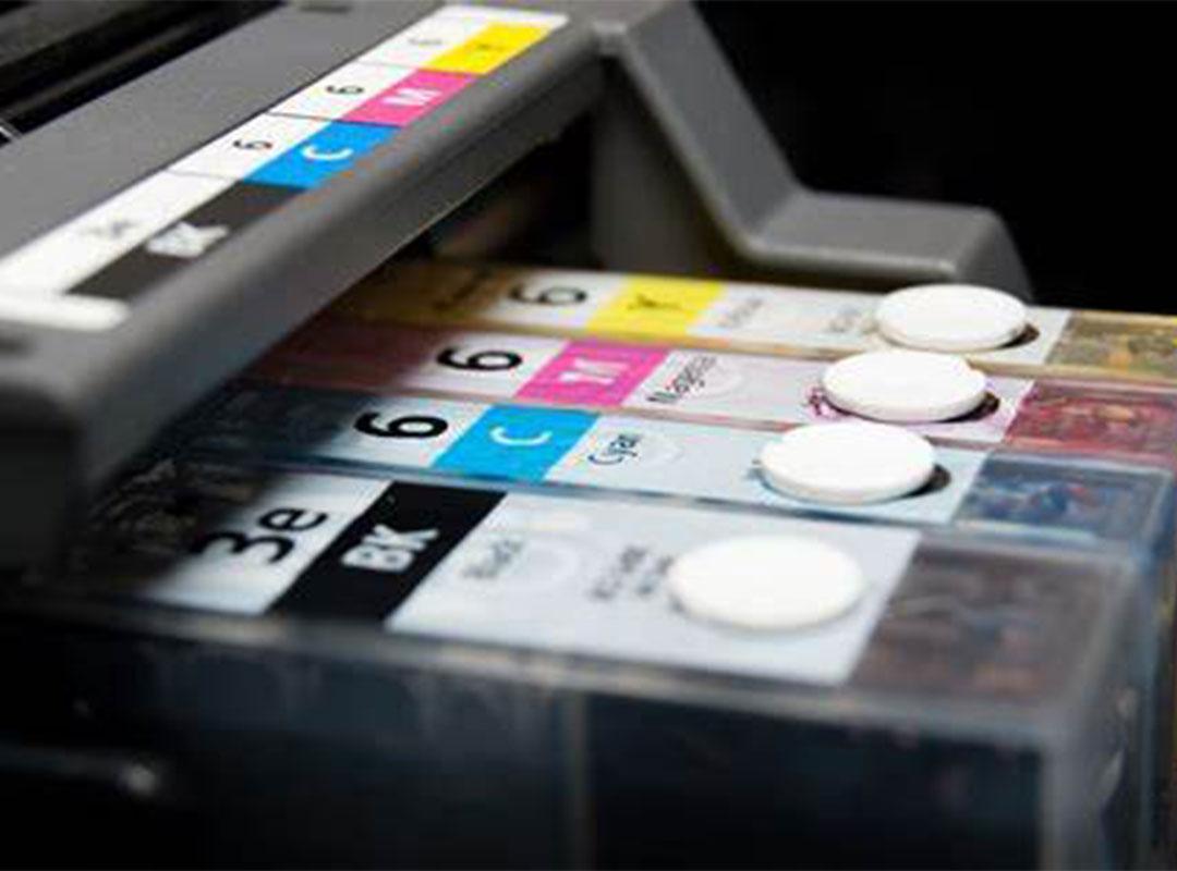 راهنمای جامع چاپ چهار رنگ: از کالیبراسیون تا کنترل نهایی